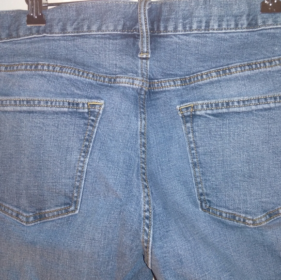 Old Navy Distressed Denim - Picture 7 of 9